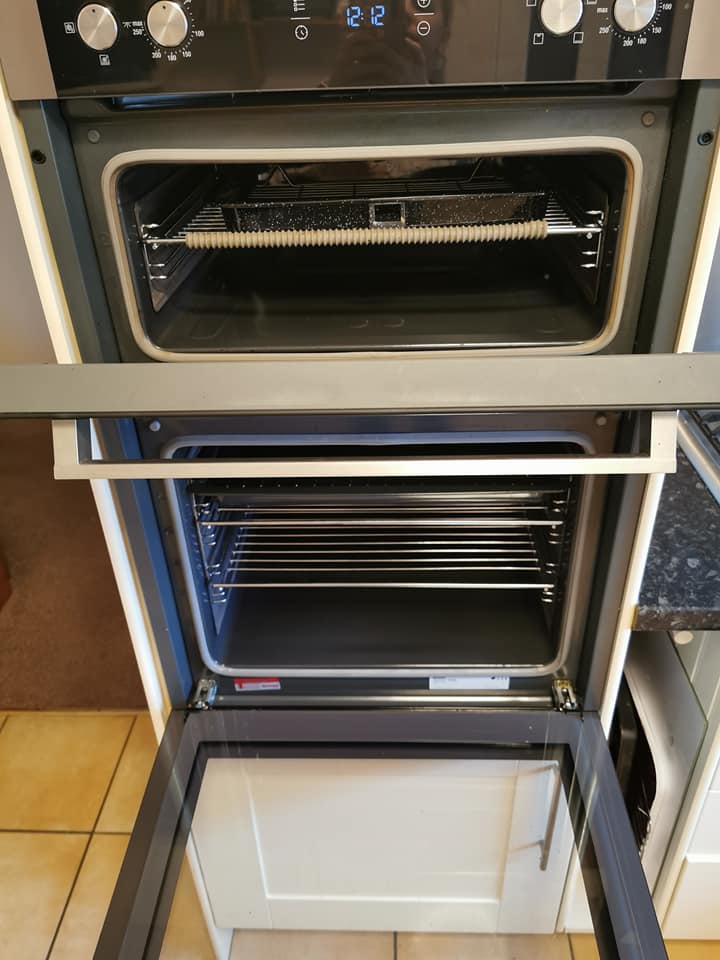 Clean oven